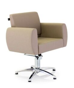 REM Magnum Hydraulic Chair cream