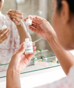 Skin Republic Hyaluronic Acid 1% + Niacinamide Serum 30ml 1