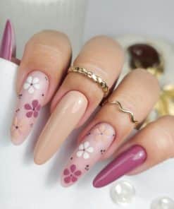 YOSHI UV Hybrid Hybrid Nail Polish Finale En Tulle