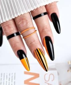 YOSHI UV Hybrid Hybrid Nail Polish Woman In Black