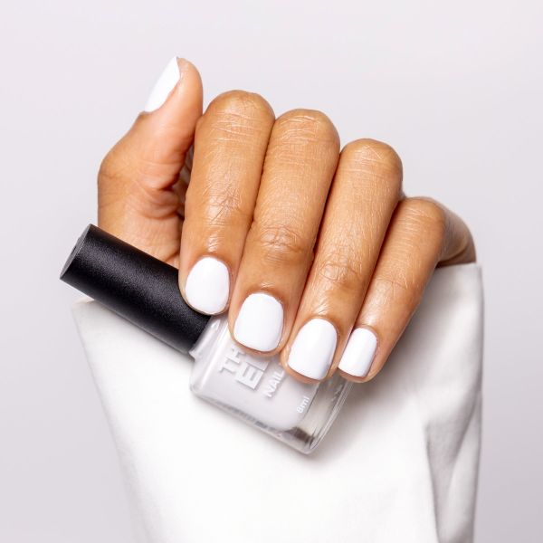 The Edge Nail Polish White 2