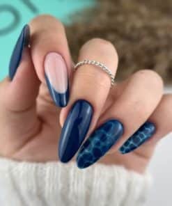 YOSHI UV Hybrid Nail Polish Off Camera 299 6ml 2